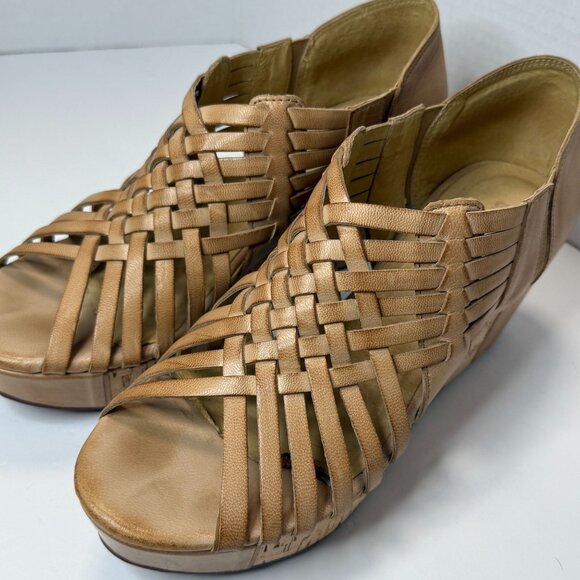 Chocolat Blu Woven Peep-Toe Wedge Sandals Women's Size 8.5 Tan Cork Platform Hee - Picture 5 of 9